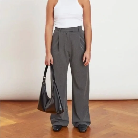 Djerf Avenue Favorite Pants Grey size small - Picture 2 of 13